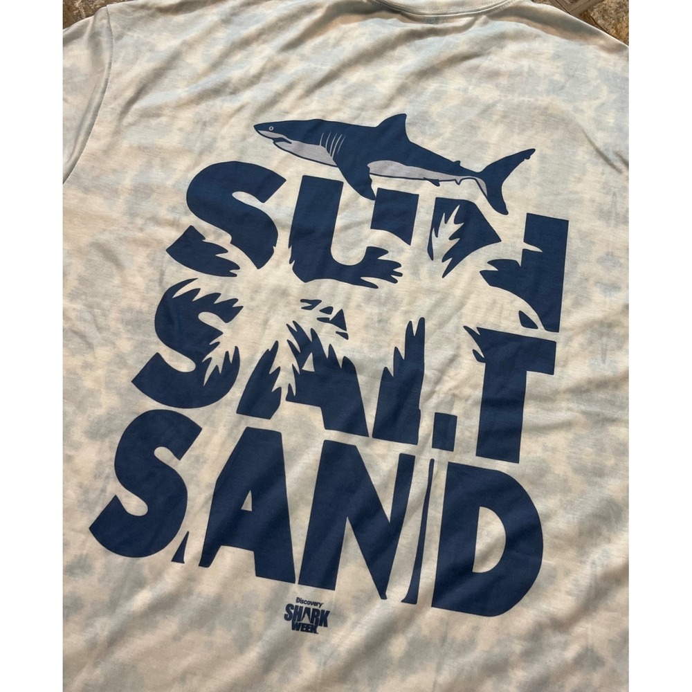 Discovery Shark Week T-Shirt Mens Medium Blue Tie Dye NWT Sun Salt Sand Graphic